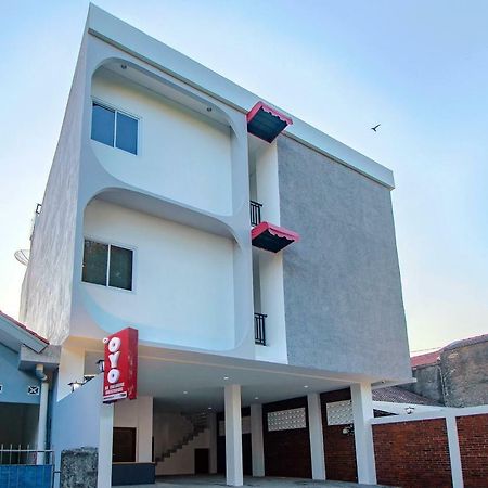 Super Oyo 13I9 88 Exclusive Guesthouse Kejayan Экстерьер фото