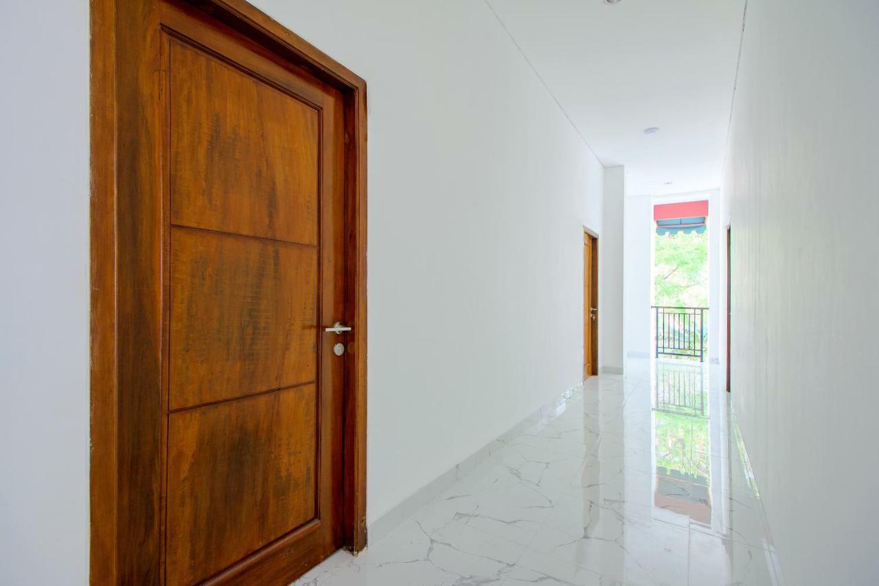 Super Oyo 13I9 88 Exclusive Guesthouse Kejayan Экстерьер фото